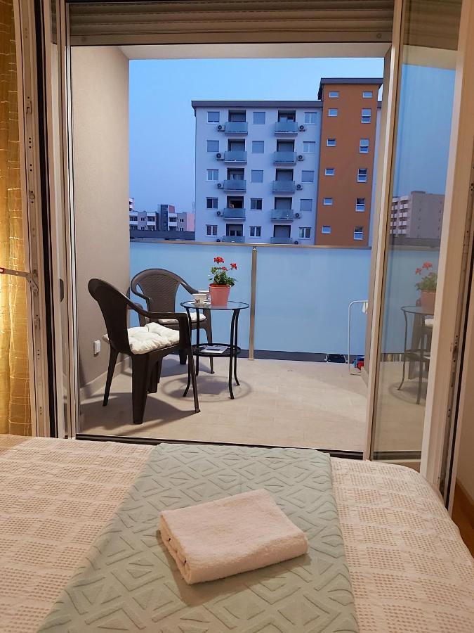 Apartman Miss T Podgorica Exteriör bild