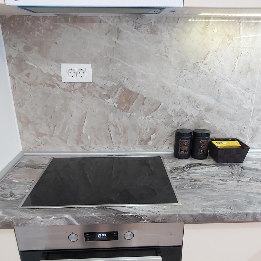 Apartman Miss T Podgorica Exteriör bild