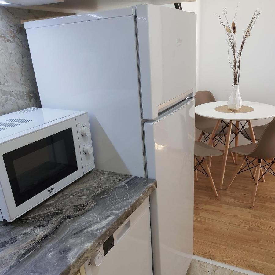 Apartman Miss T Podgorica Exteriör bild