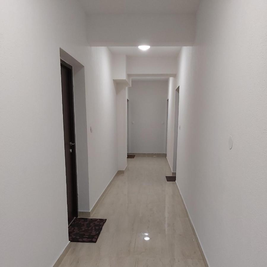 Apartman Miss T Podgorica Exteriör bild