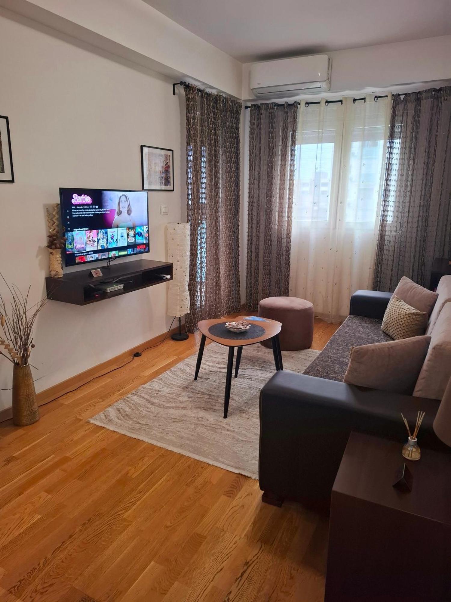 Apartman Miss T Podgorica Exteriör bild